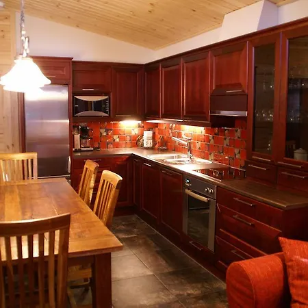 Kartanohotelli Satulinna Huvilat Villa 5*