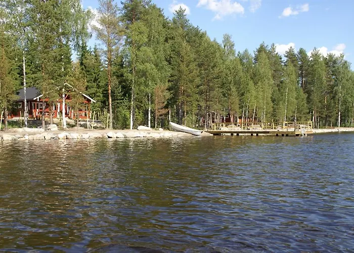 Kartanohotelli Satulinna Huvilat Villa