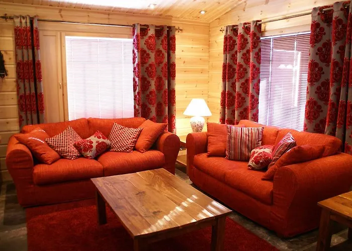 Kartanohotelli Satulinna Huvilat 5* Hirvensalmi